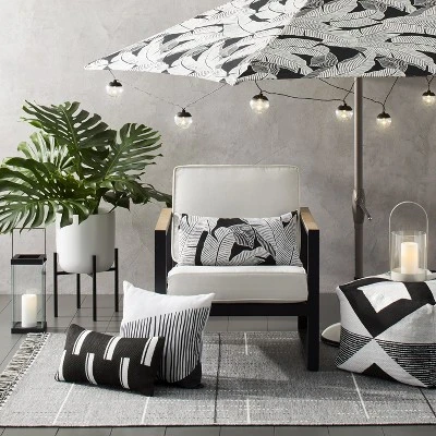 5' X 7' Linden Stripe Outdoor Rug Gray - Project 62™ - Image 4