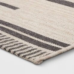 5' X 7' Outdoor Rug Multitier Bars Gray/Cream - Project 62â„¢